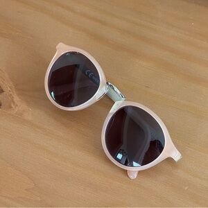 Madewell Sunglasses | light pink shade